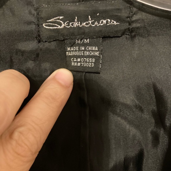 Medium black blazer - Picture 2 of 2